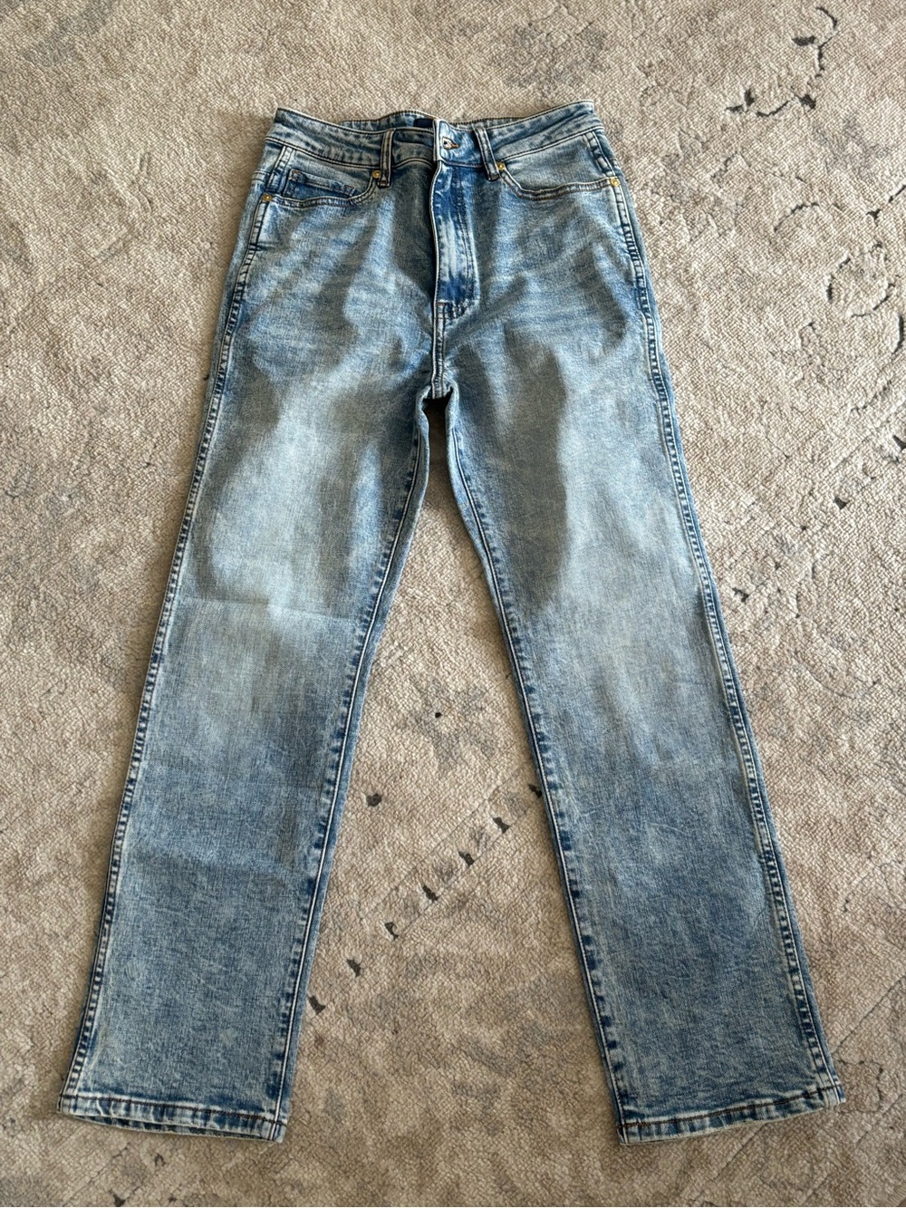 KHAITE ABIGAIL Straight Leg Jeans in Light Blue Wash 27
